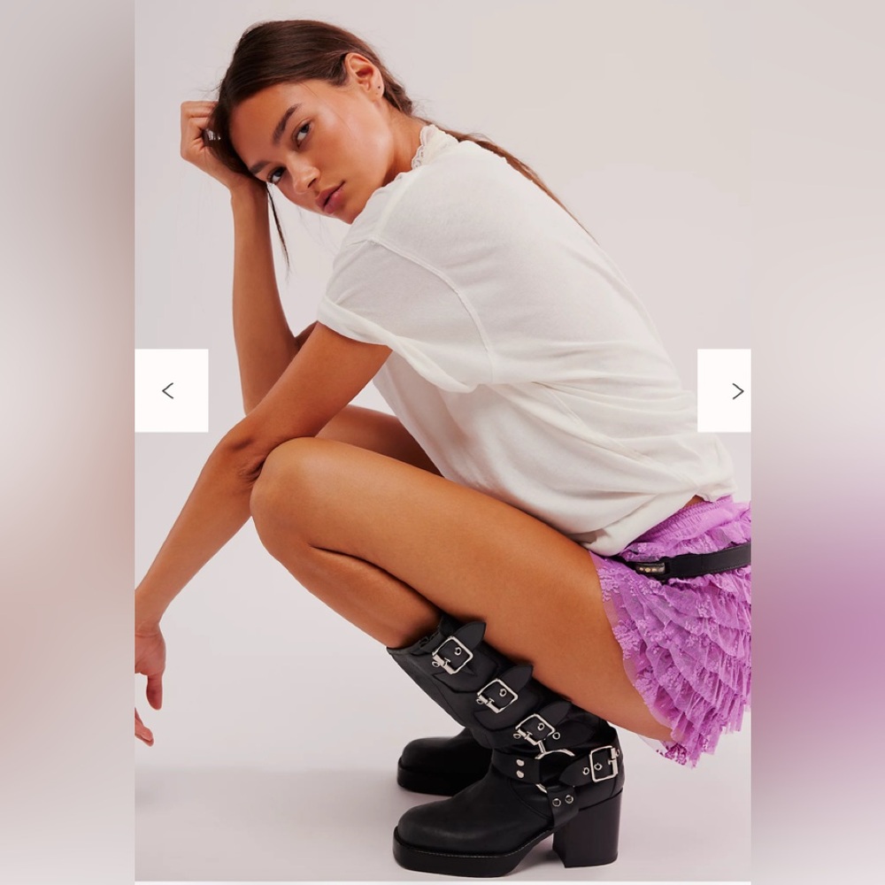 Free People Feeling For Lace Shorties